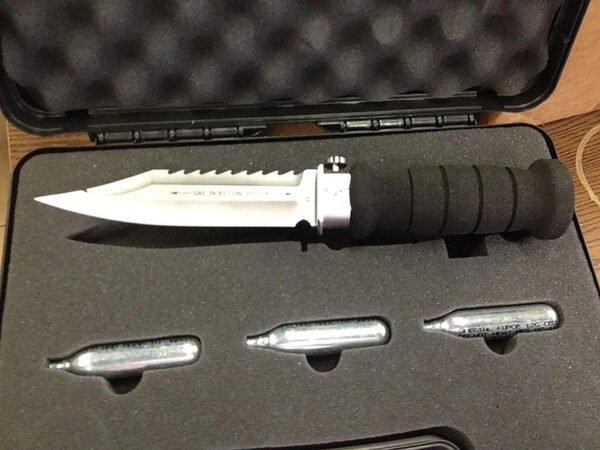 wasp injection knife bowie, double serration